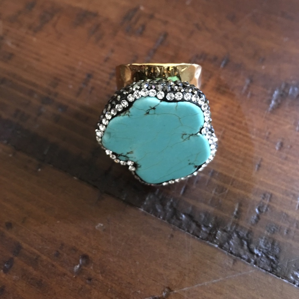 💙 Gold & Turquoise geode ring 💙
